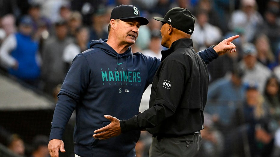 Mariners manager was yelled at by his family for good reason