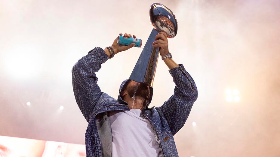 Travis Kelce says people who think he’d spike Lombardi Trophy are ‘f—ing ill’ after doing so with replica