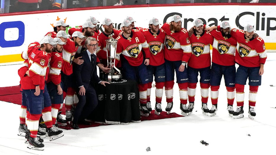 Matthew Tkachuk’s goal with 4.6 seconds completes Panthers’ sweep over Hurricanes to earn trip to Stanley Cup