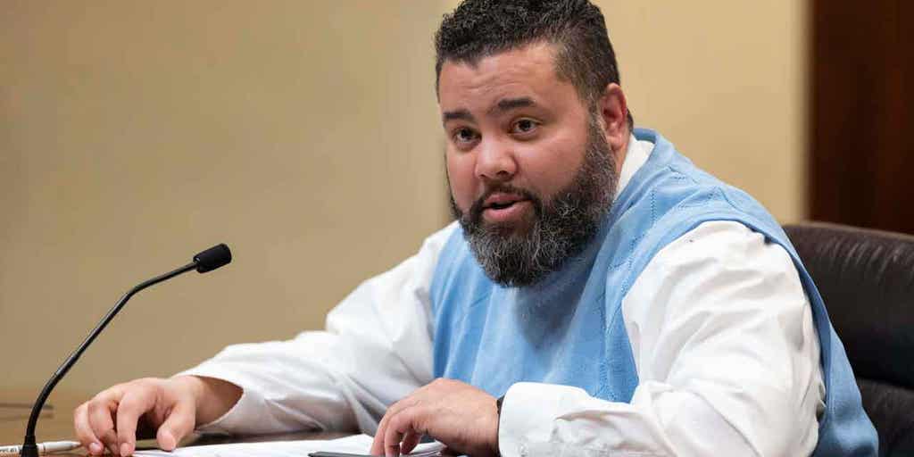 Nebraska lawmakers adjourn for year after banning gender surgery for minors, abortion - Vimarsana News