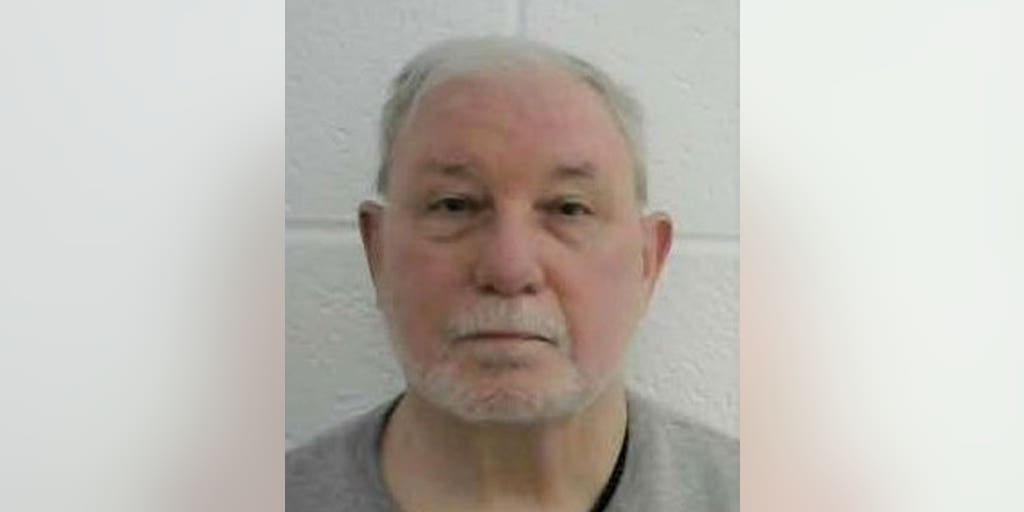 Ex-Maryland police chief convicted of setting 'revenge fires' targeting officials gets multiple life sentences - Vimarsana News