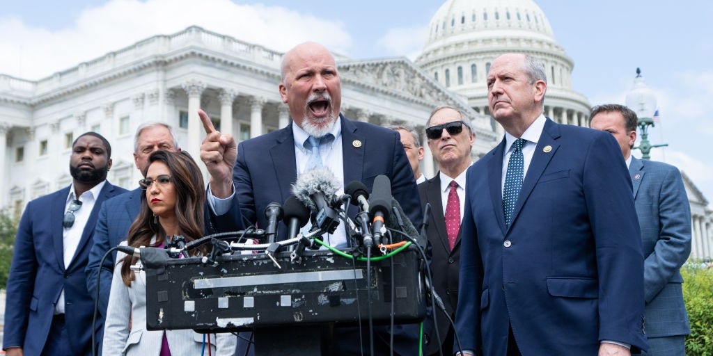 Conservatives revolt against Johnson-Schumer deal to avoid government shutdown: 'Worse than we thought' - Vimarsana News