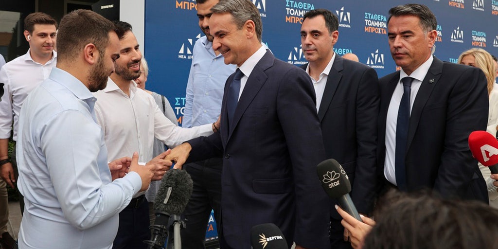 Greece's conservatives win landslide victory in elections - Vimarsana News