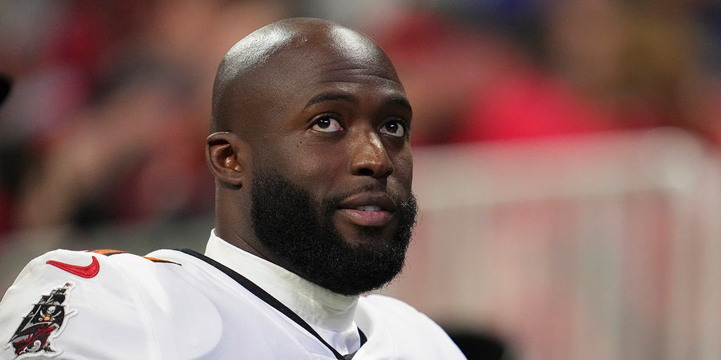 NFL running back Leonard Fournette says his car caught fire on the freeway