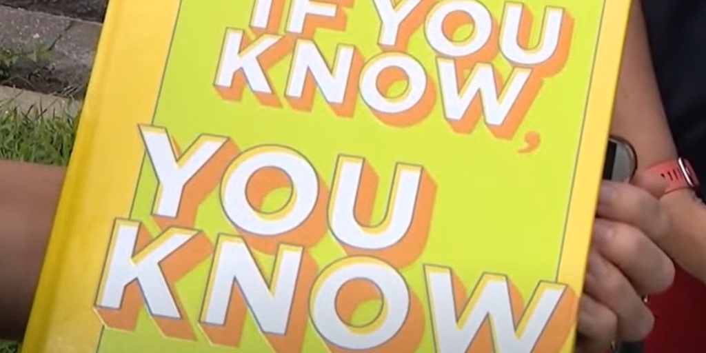Florida school district reprints yearbooks, offers refunds after backlash to 'genderfluid' LGBTQ spread - Vimarsana News