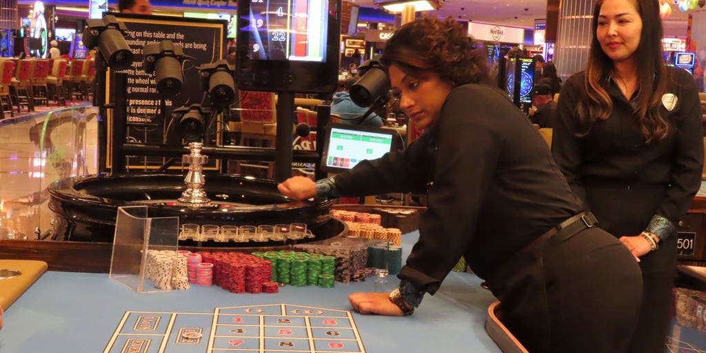NJ casinos boast $471M in May revenue, but in-person earnings down 2.4% - Vimarsana News