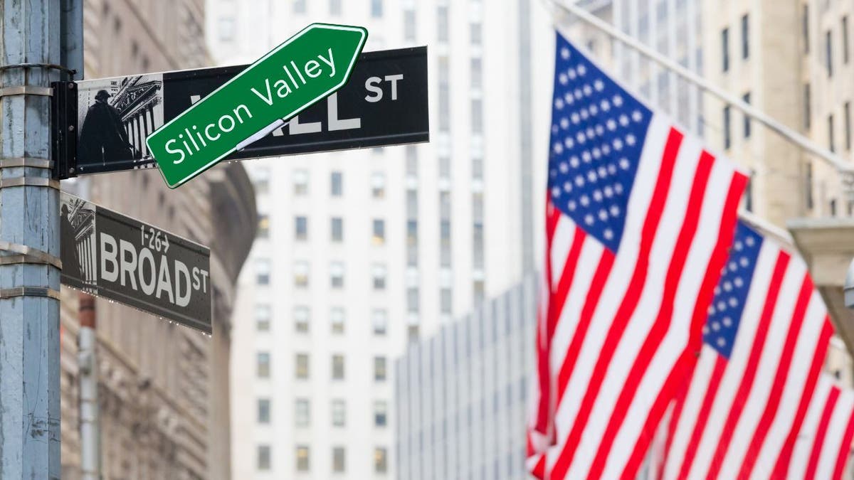 The Wall Street sign covered by a "Silicon Valley" sticker.