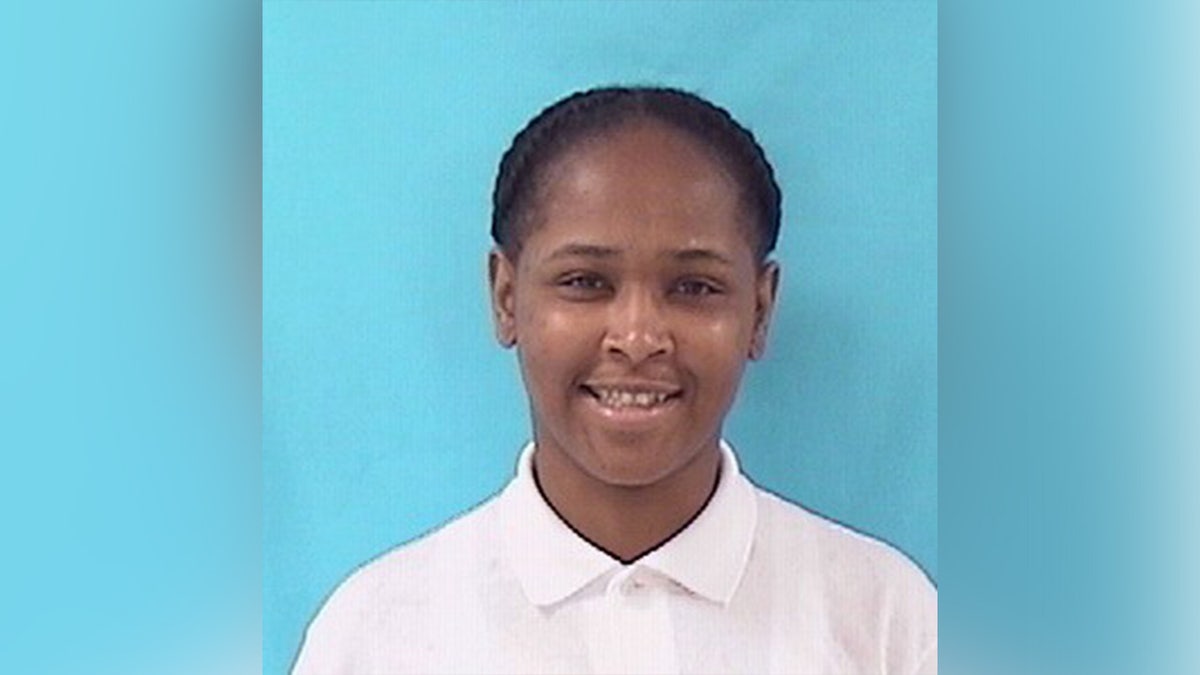 Regina Lewis mugshot