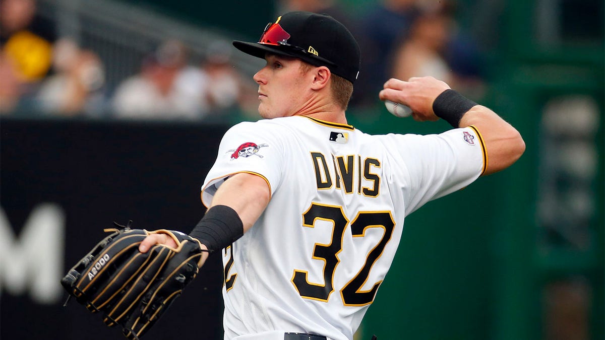 Pirates top prospect Henry Davis ready to make impact after racing through  minor leagues