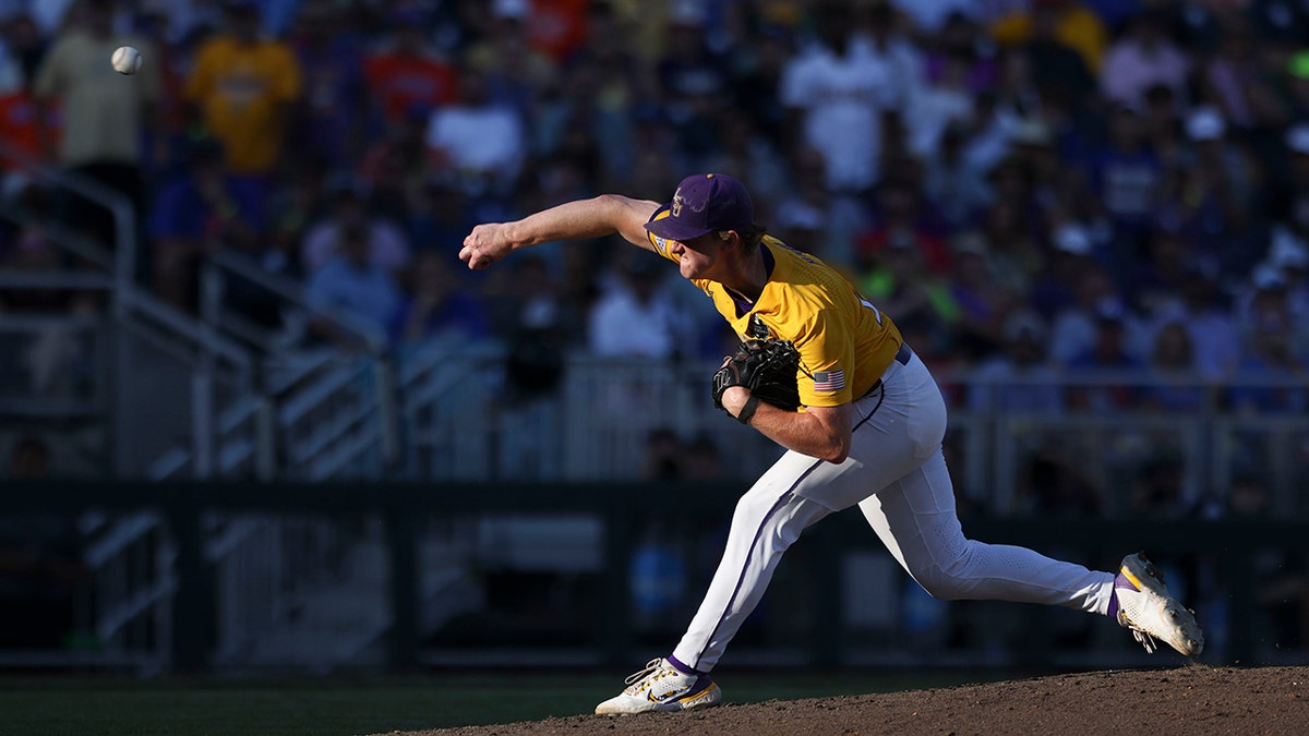 LSU Beats Florida 18-4 To Win College World Series Despite Losing ...