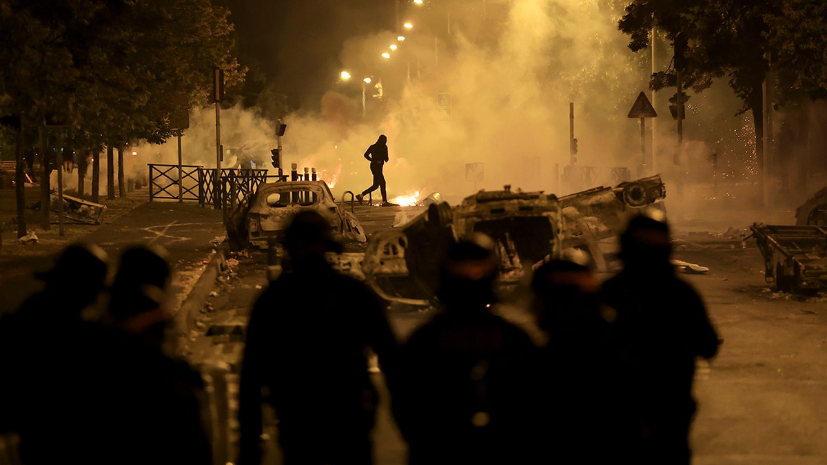 Police, protesters