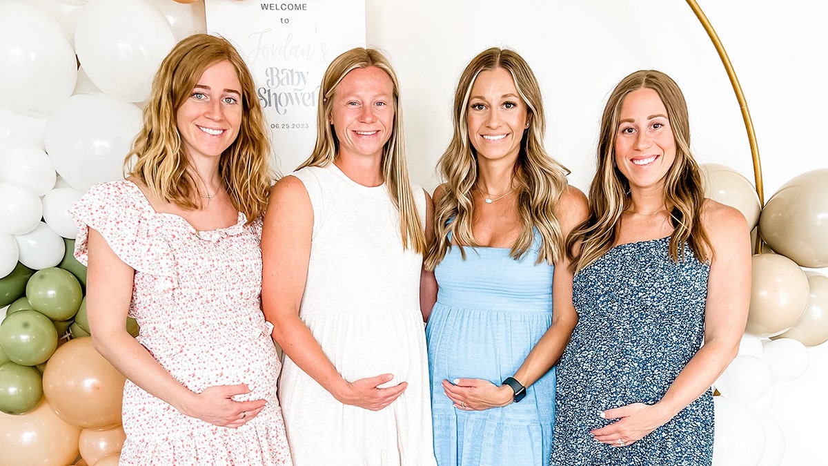 Sisters in sync 4 are pregnant at the same time with their babies, in complete shock Fox News picture