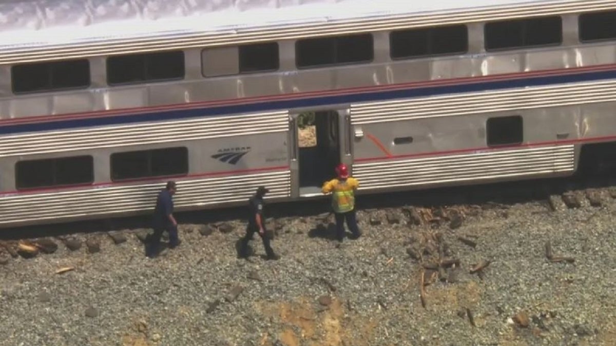 California Amtrak derailment