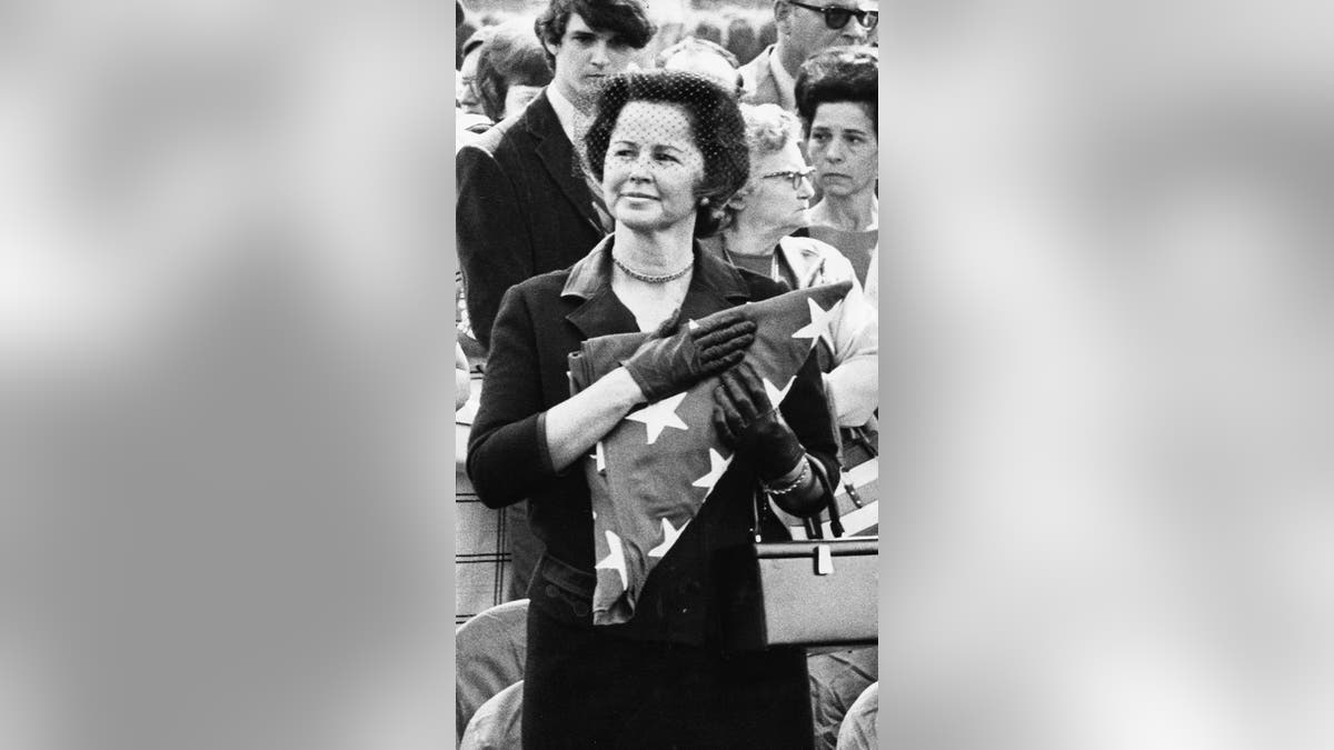 Mrs. Audie Murphy at funeral