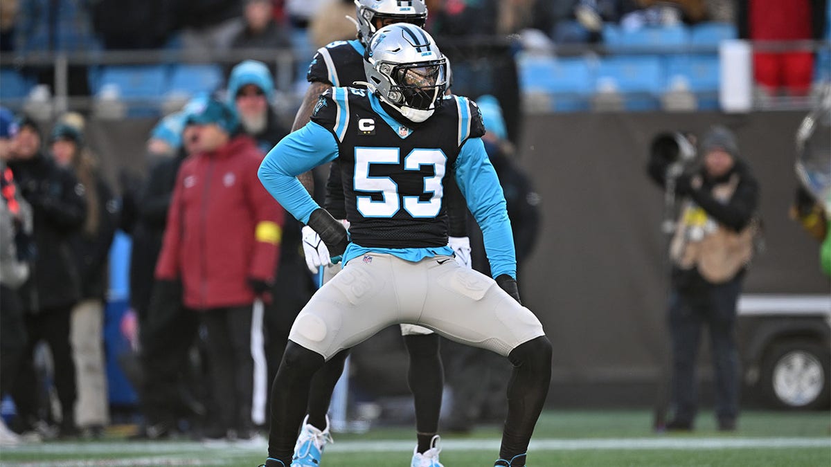 Panthers pass rusher Brian Burns changes jersey number to No. 0: 'A new  beginning' for Carolina