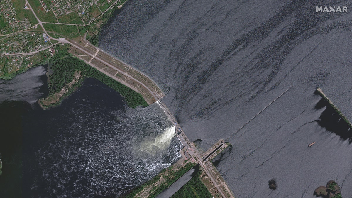 Ukraine Accuses Russia Of Destroying Kakhovka Dam, Evacuation Orders ...