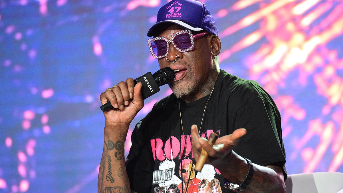 Dennis Rodman: 10-20% of NBA Might Be Gay, Athletes Should Come Out