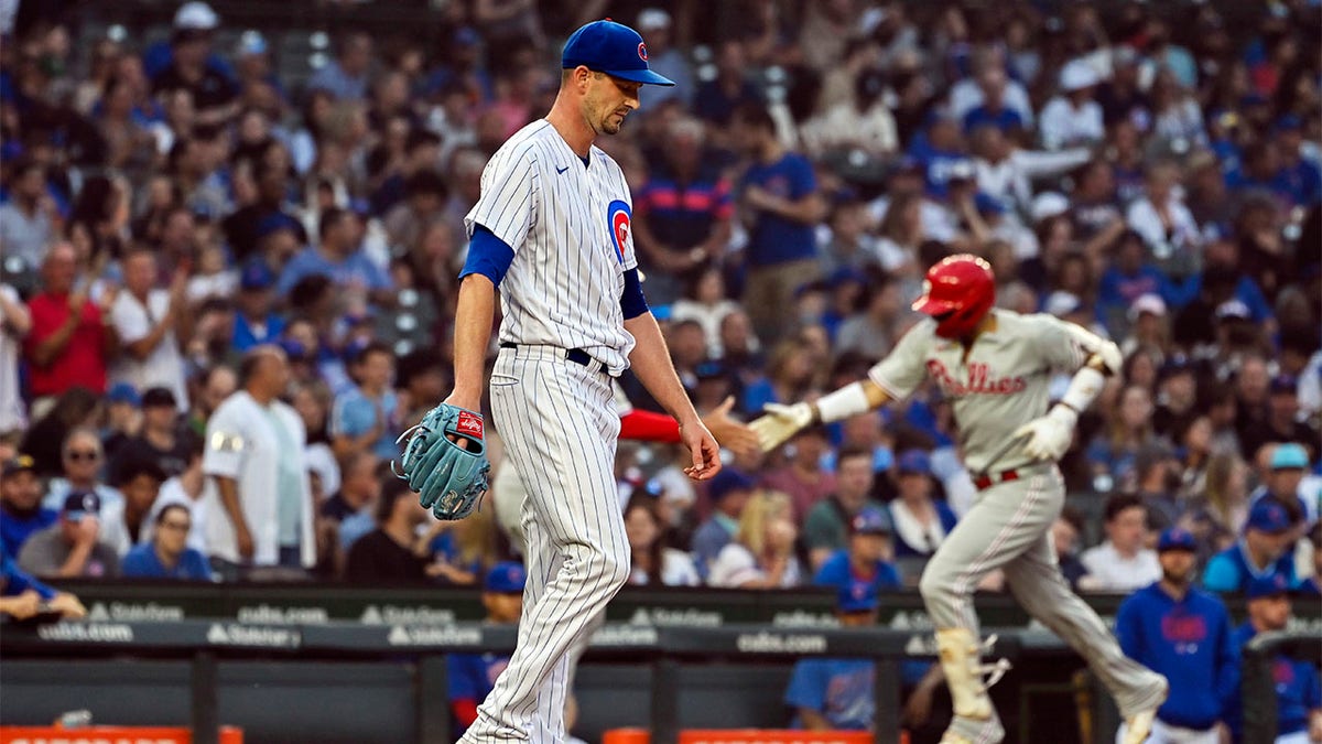 Drew Smyly reacts after giving up home run