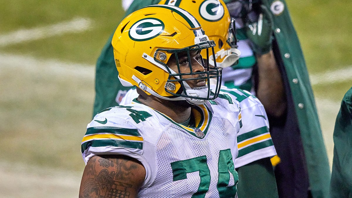 Packers' Elgton Jenkins admits Aaron Rodgers will be 'missed' in locker  room