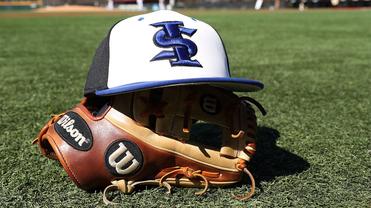 A picture of an Indiana State baseball hat