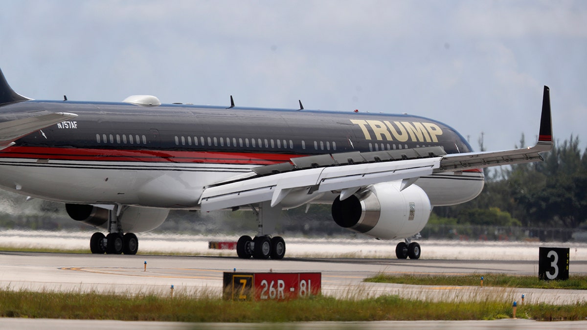 Trump's plane