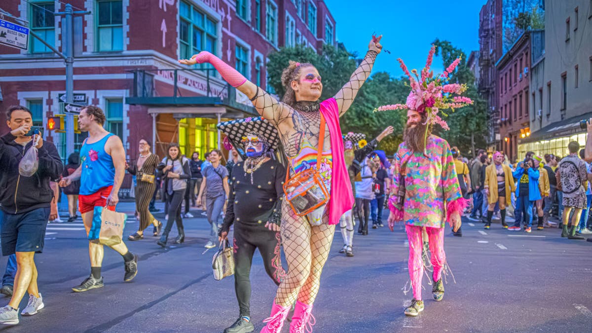 drag performers on the street