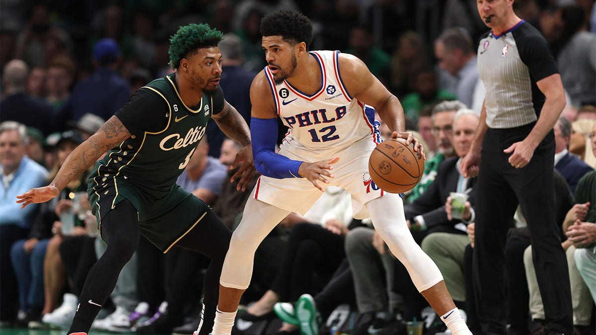 Marcus Smart defends Tobias Harris