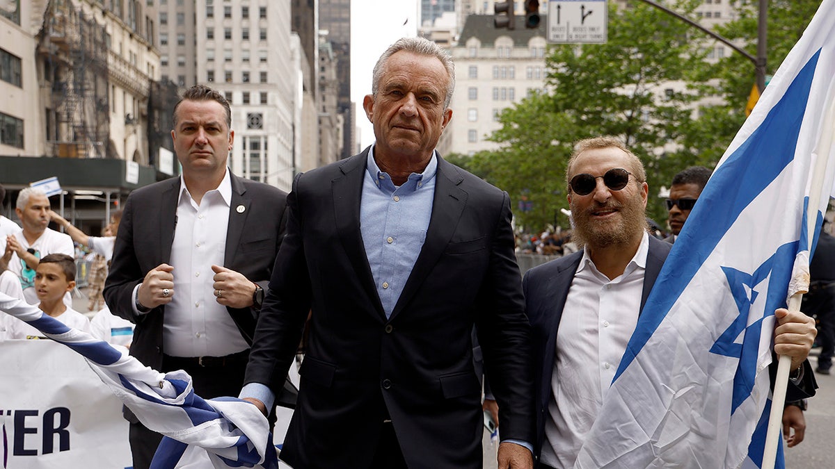 Robert Kennedy Jr. marches in NYC Israel parade