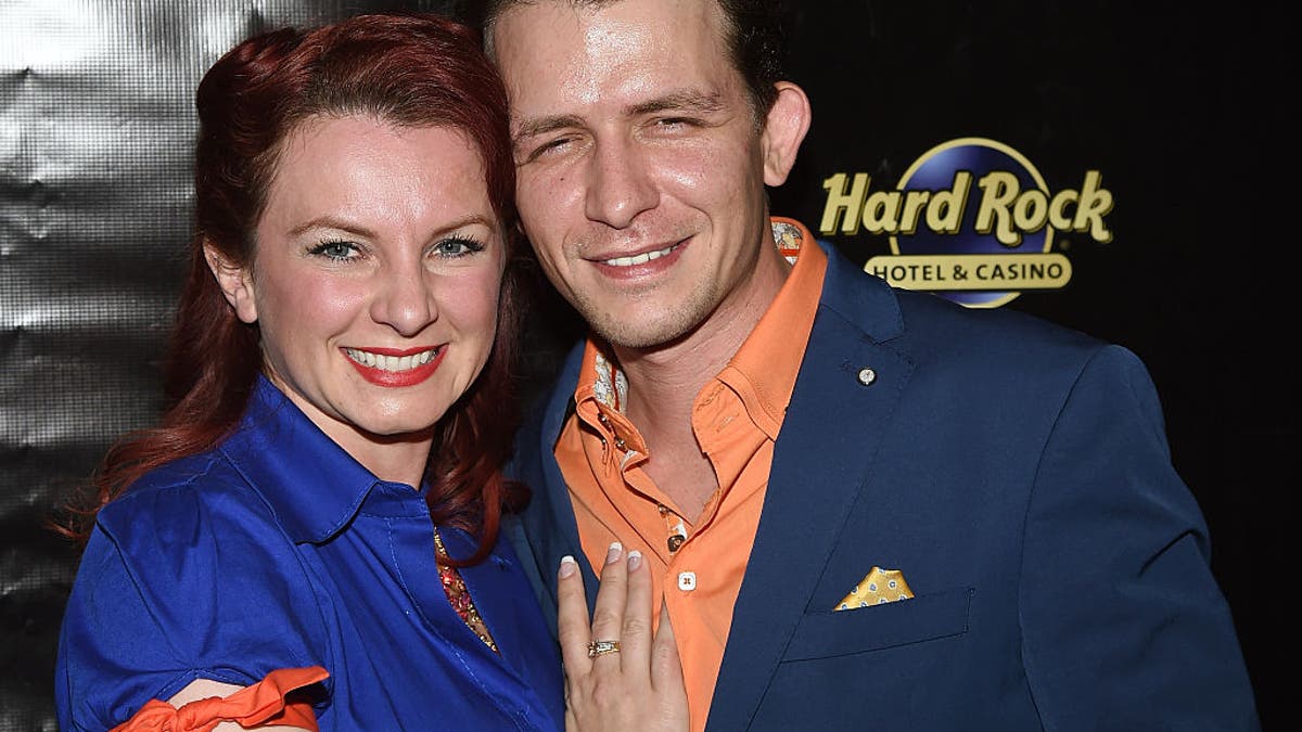 Michael Grimm dengan istri Lucie