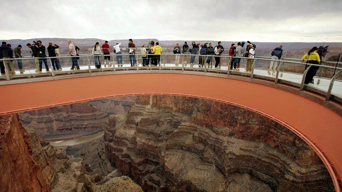 Grand Canyon sky walk