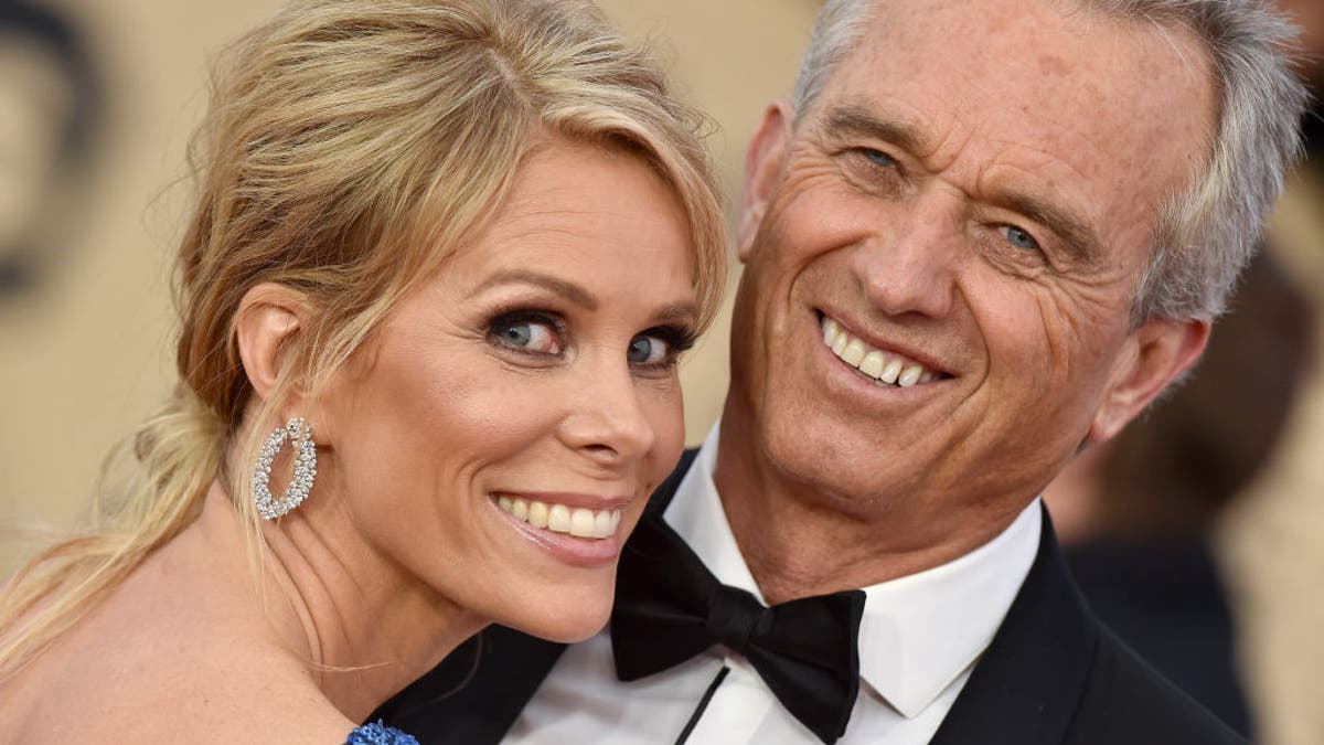 Actress Cheryl Hines Won't Be At Every RFK Jr. Political Event, Says ...