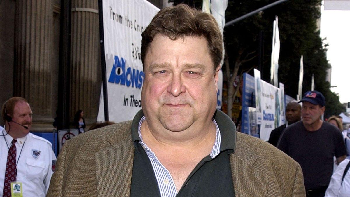 John Goodman attends a movie premiere in 2001.