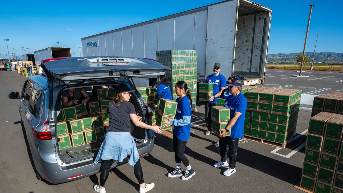 Girl Scouts cookie pickup