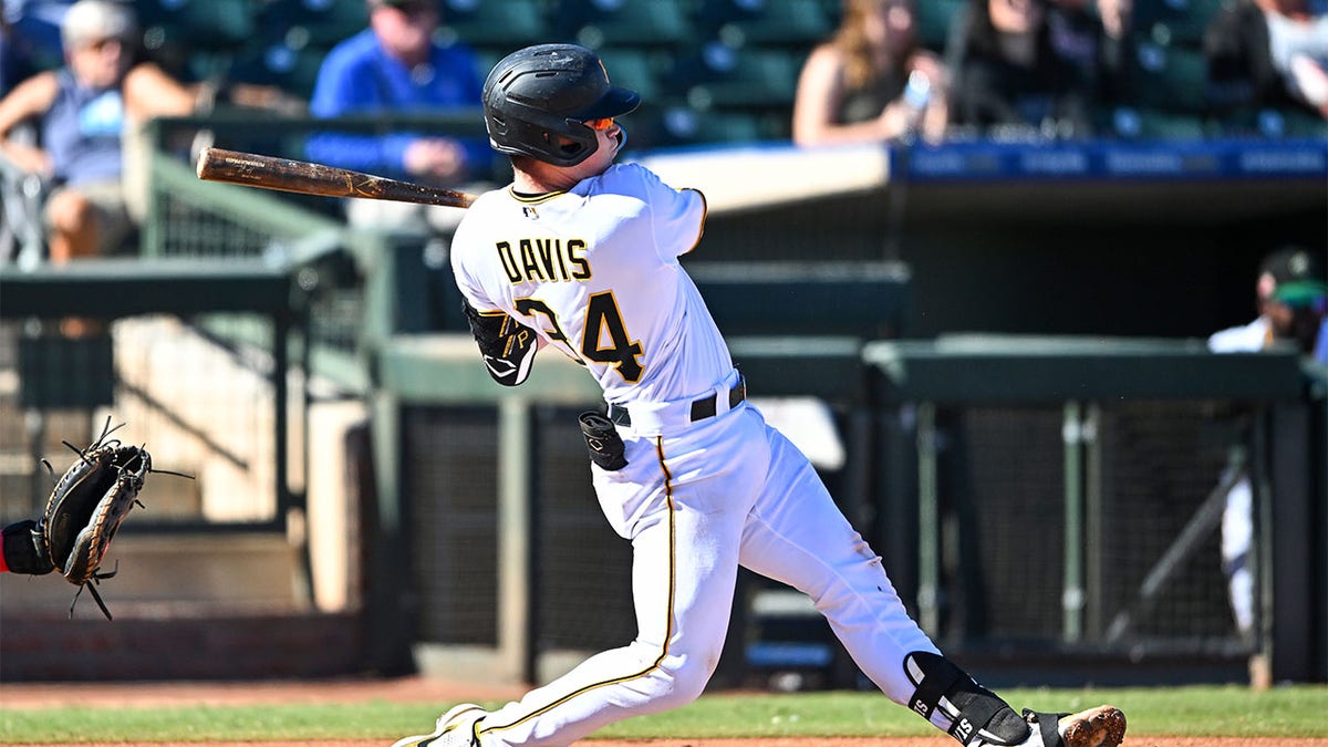 Henry Davis swings bat