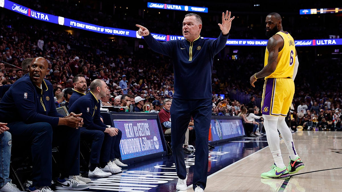 Michael Malone coaches in Western Conference Finals