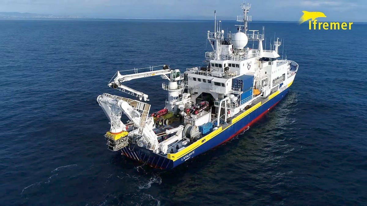 French research vessel L’Atalante