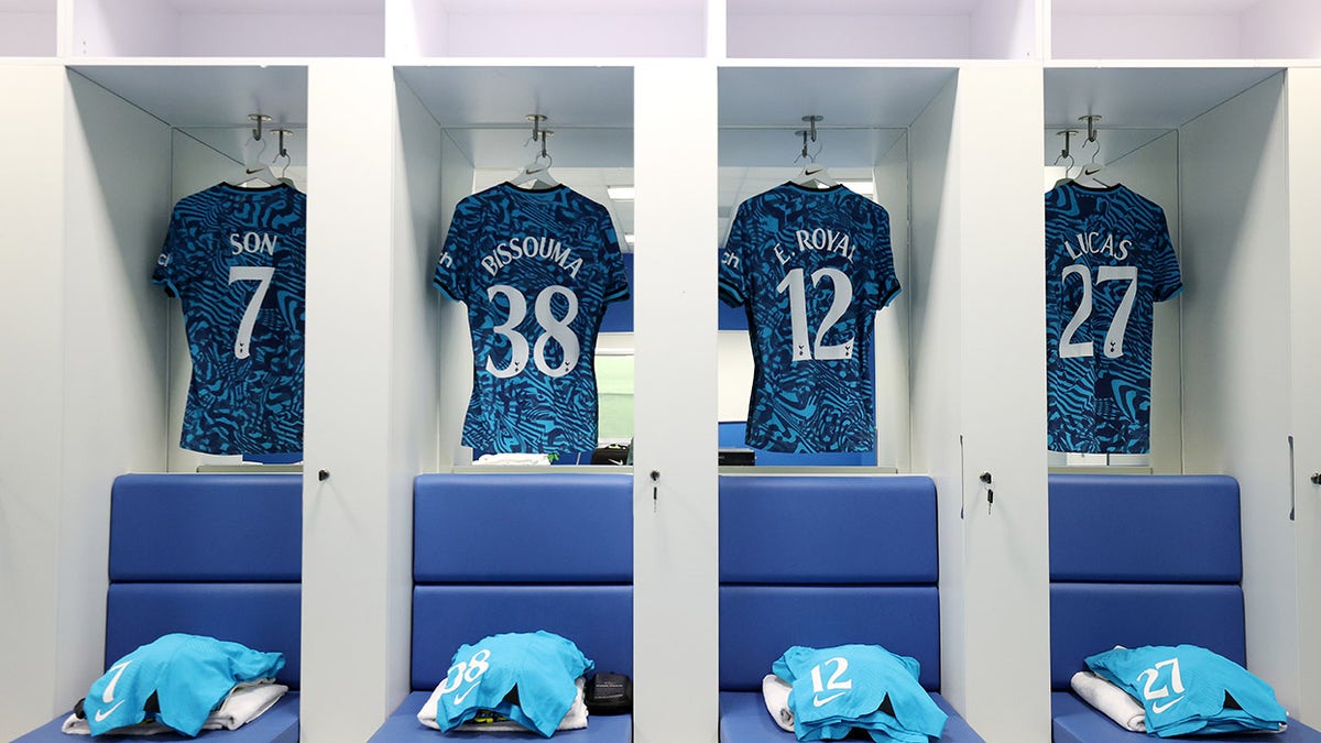 Marseille dressing room