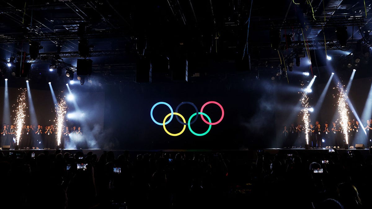 Olympic rings displayed for crowd