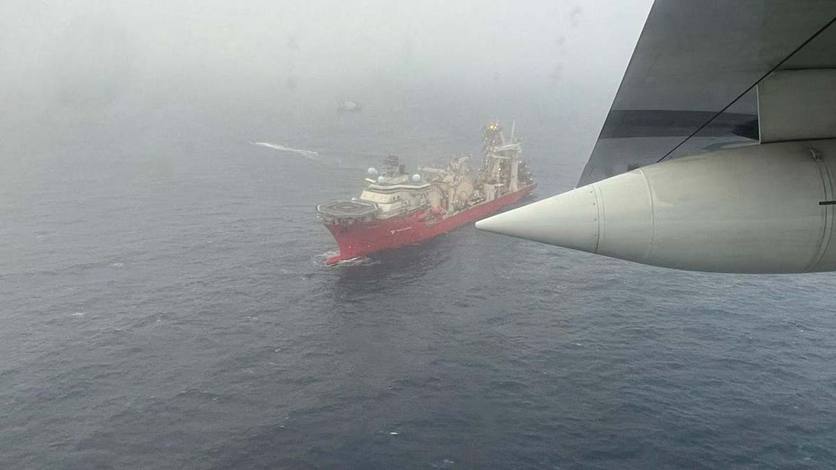 Bahamian research vessel, Deep Energy helping search for the submersible Titan