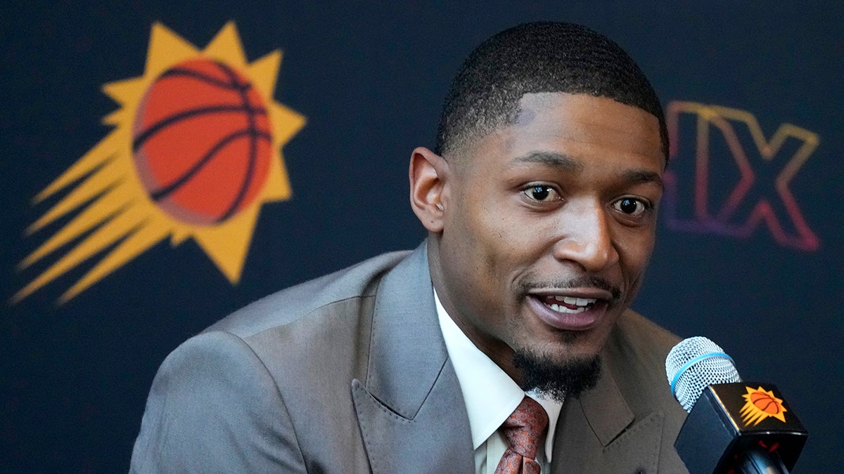 Phoenix Sun Protector Bradley Beal Answers Questions