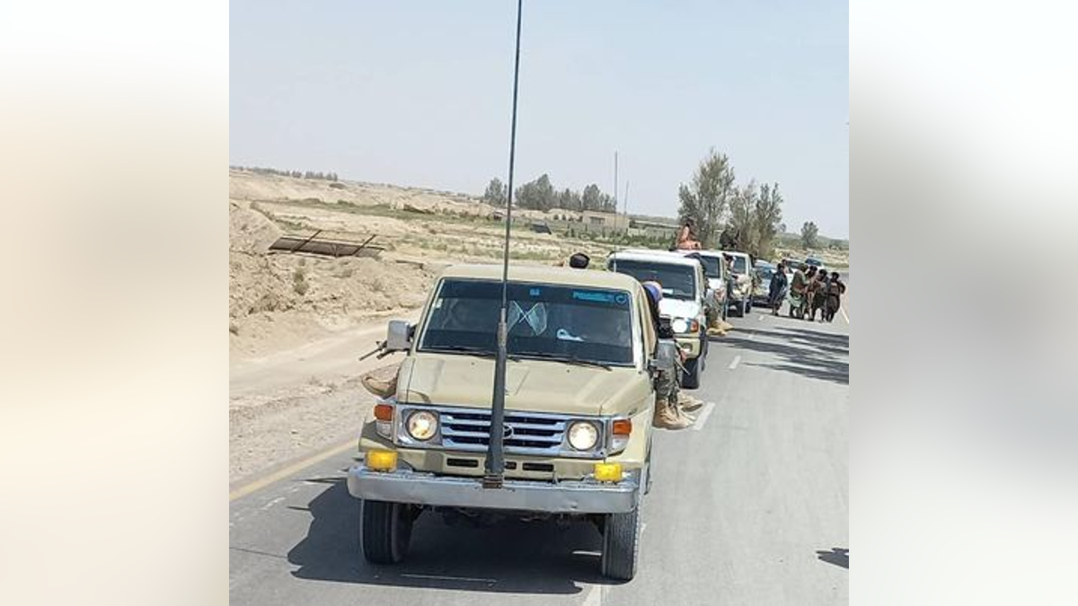 Taliban convoy