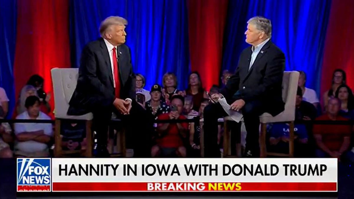Donald Trump and Sean Hannity