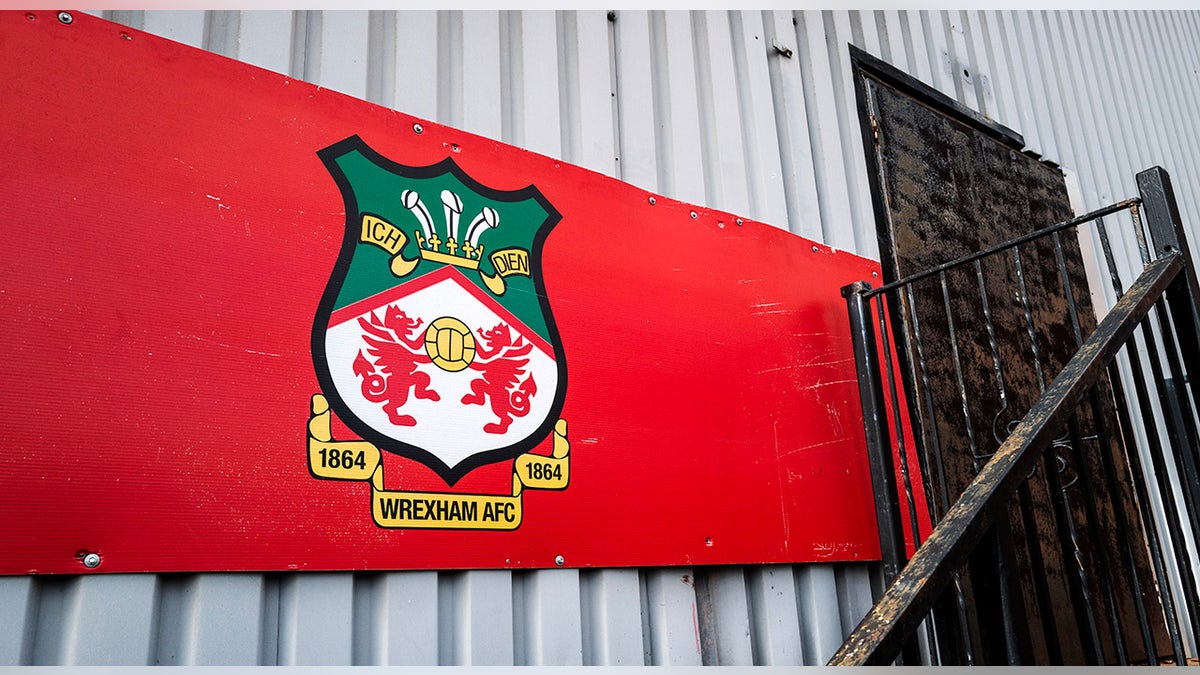 Wrexham AFC logo