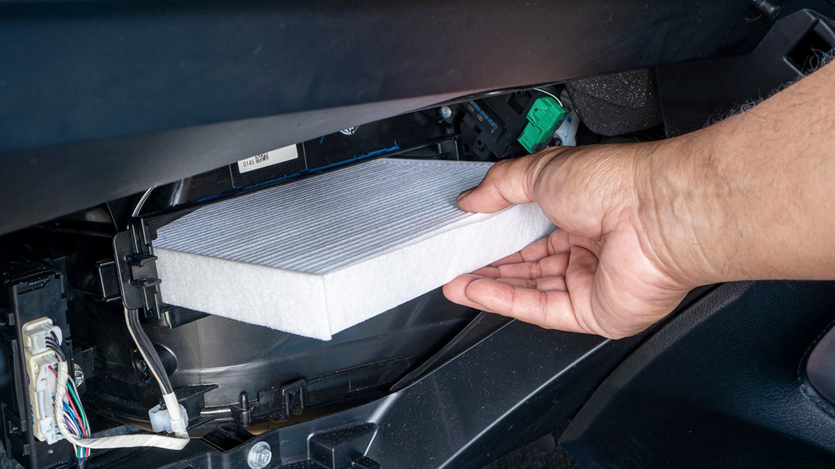 cabin air filter removal