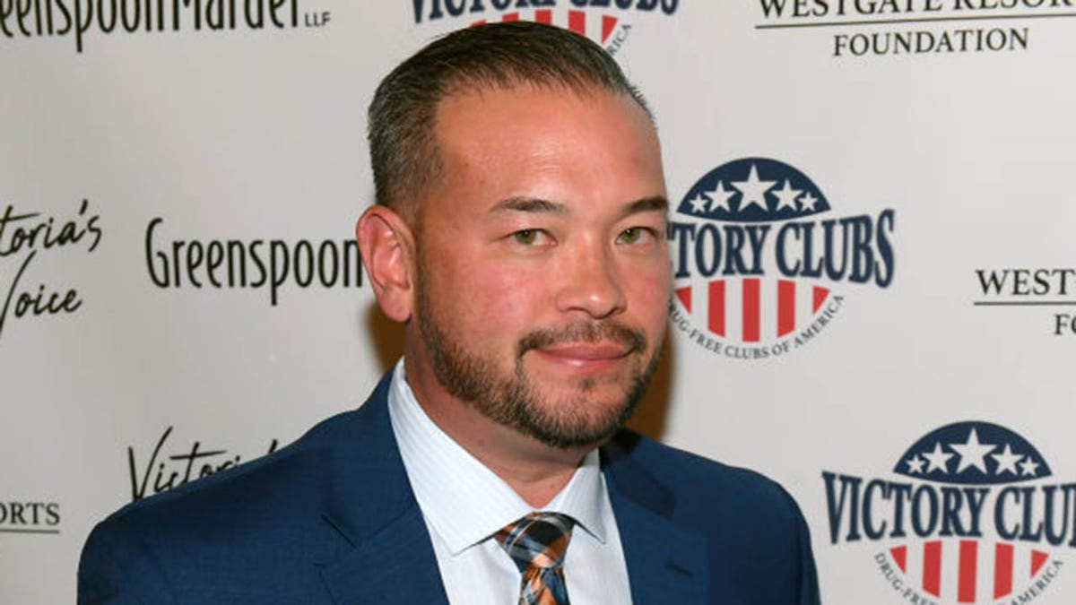 jon gosselin on red carpet close-up