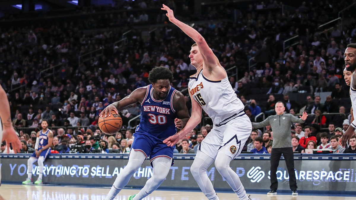 Julius Randle and Nikola Jokic