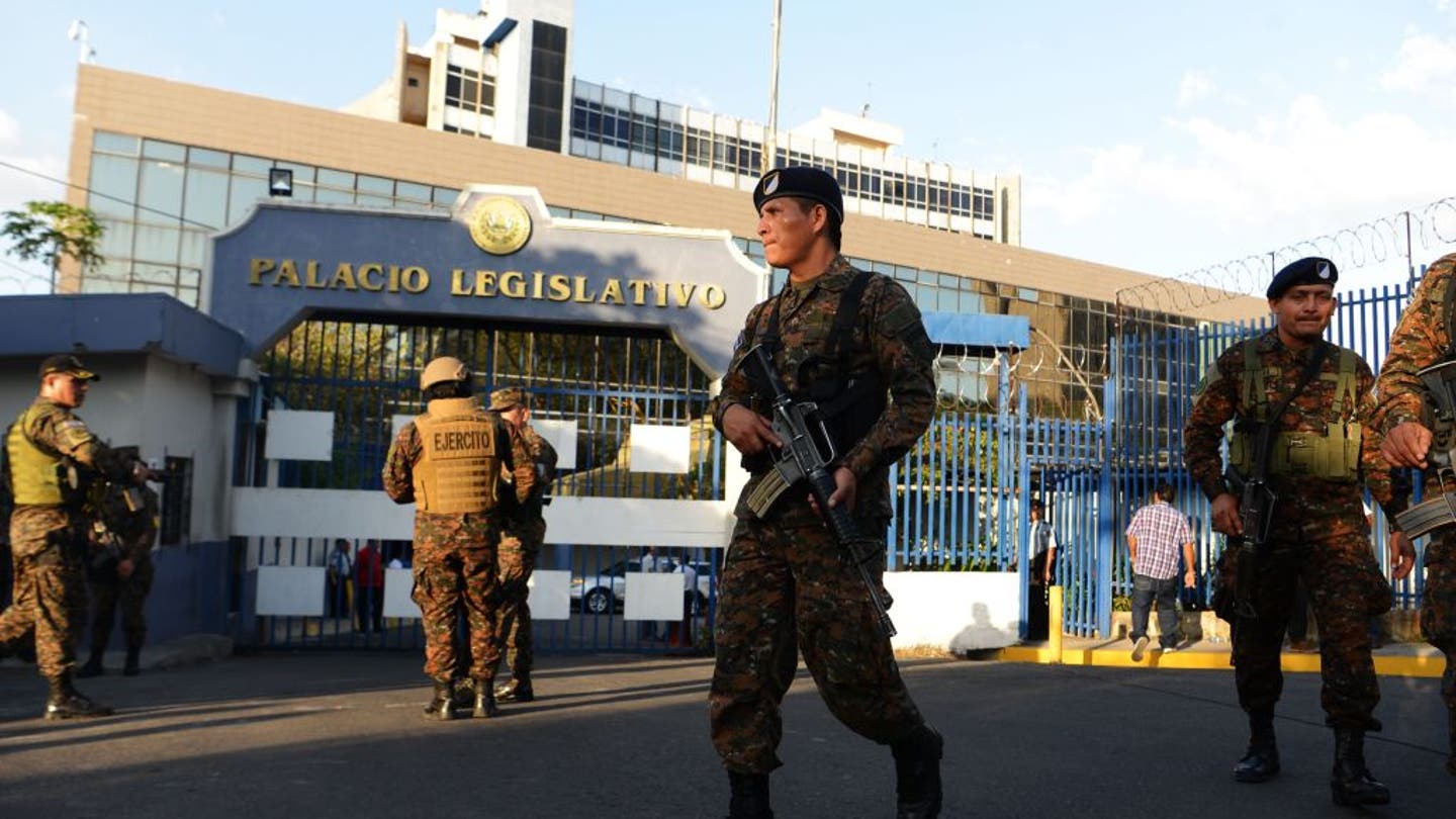 El Salvador's Mega Prison: A Model for Fighting Crime and Transforming Society