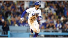 Pop-up in Giants-Dodgers game causes mayhem on field in wacky scene of events