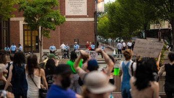 Conservative mom describes 'frightening' experience with protesters at summit, threats to take her baby