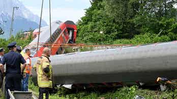 Cause of last year's train derailment that killed 5 in German Alps discovered by investigators